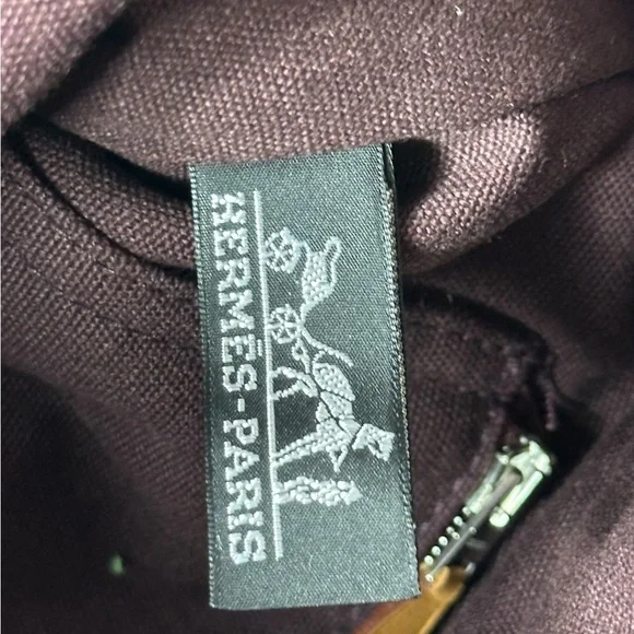 Hermes Burgundy Tote Bag MM - Picture 7 of 10